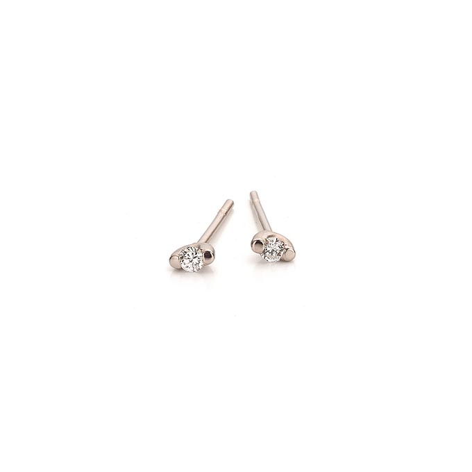 N° 257A set gold earrings with diamonds