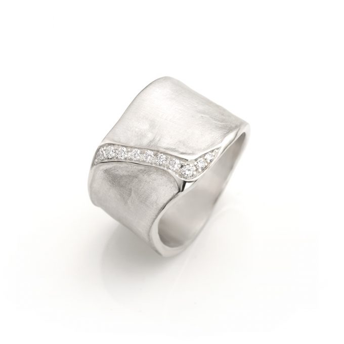 Silver ring with diamonds N° 017 SET