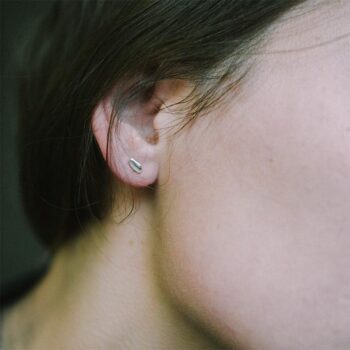 web_ _0004_N° 035_silver earring_Ines Bouwen jewelry.jpg4